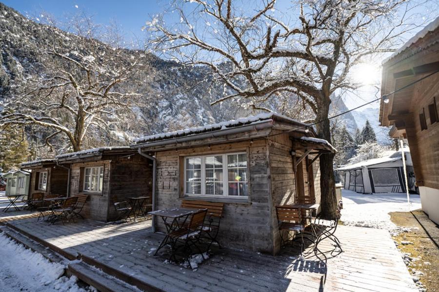 Camping Jungfrau Лаутербрунен Екстериор снимка