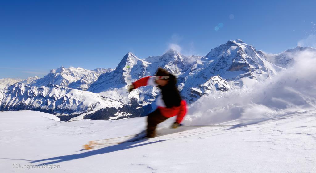 Camping Jungfrau Лаутербрунен Екстериор снимка