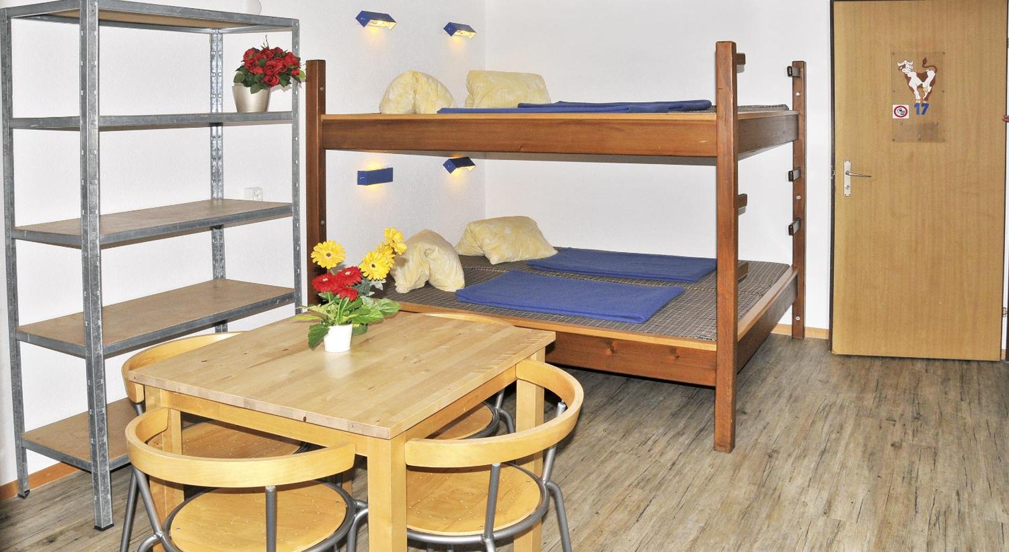 Camping Jungfrau Лаутербрунен Стая снимка